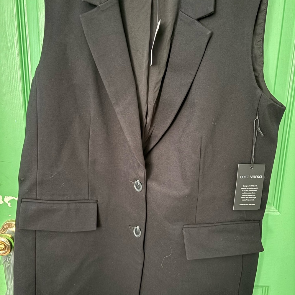 LOFT Versa  Black Sleeveless Blazer vest button down Versa